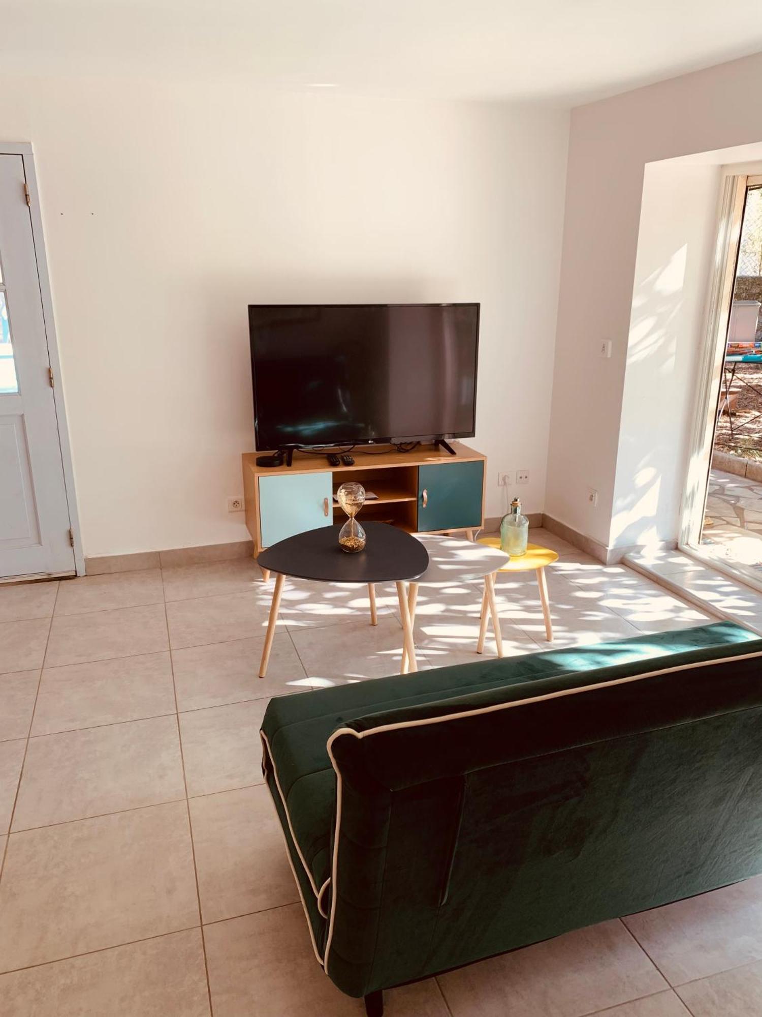 Appartement Independant Avec Jardin Et Acces Piscine Nimes Exterior foto